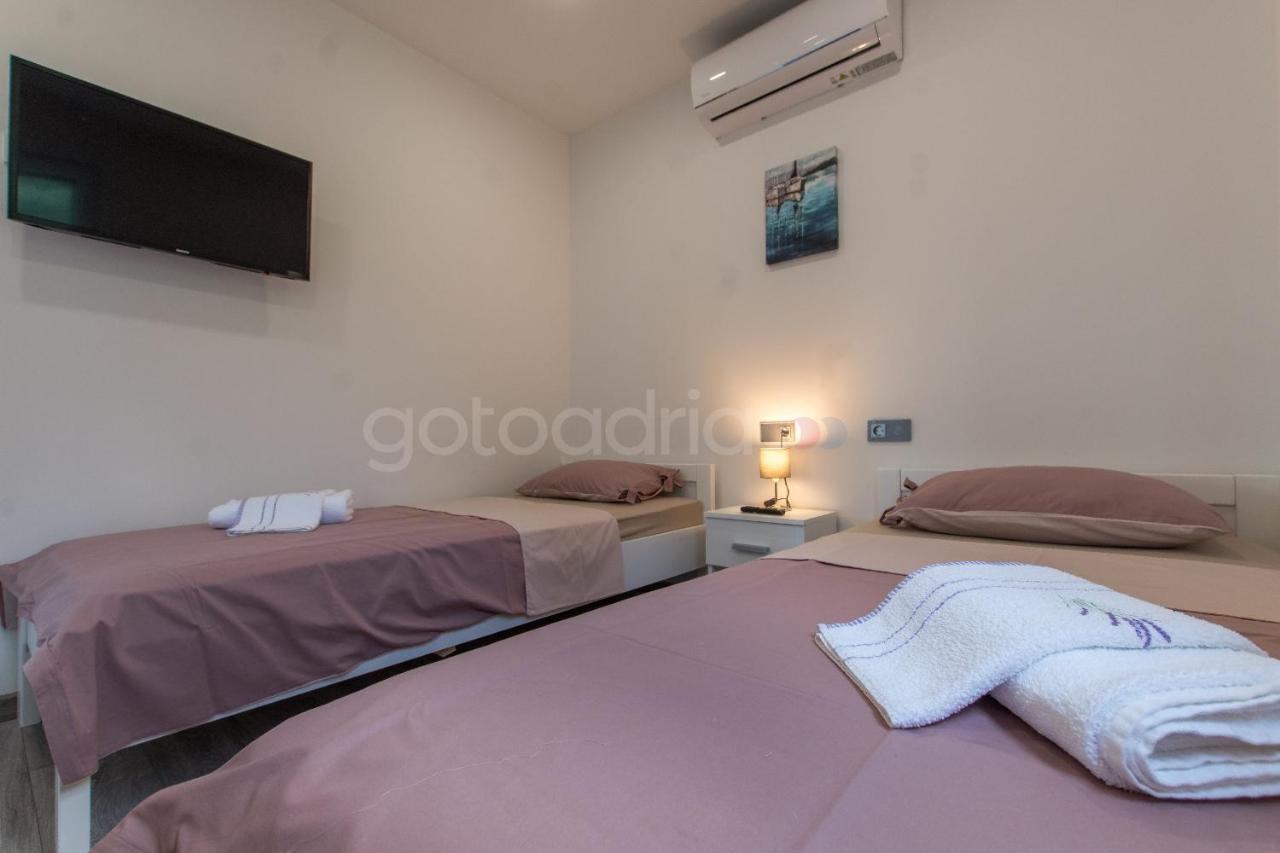 Seashell - Luxury Seaview Apartments Makarska Exterior photo